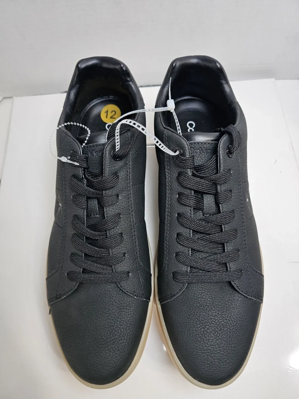 Calvin Klein CMWONLEY-R Men’s 12M Black Gum Sole Low Top Sneakers New